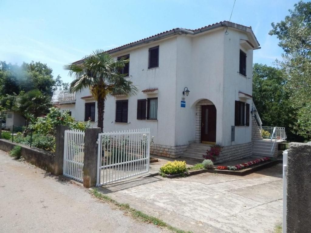 Apartman Svjetlicic Brzac Exterior photo